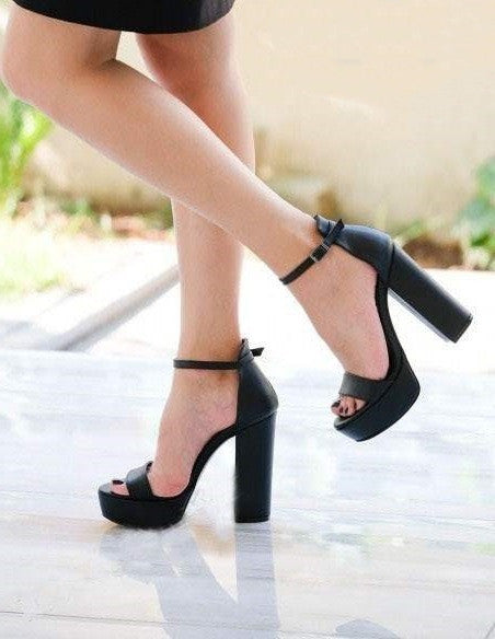 YrotiQ Higher Ground Heels